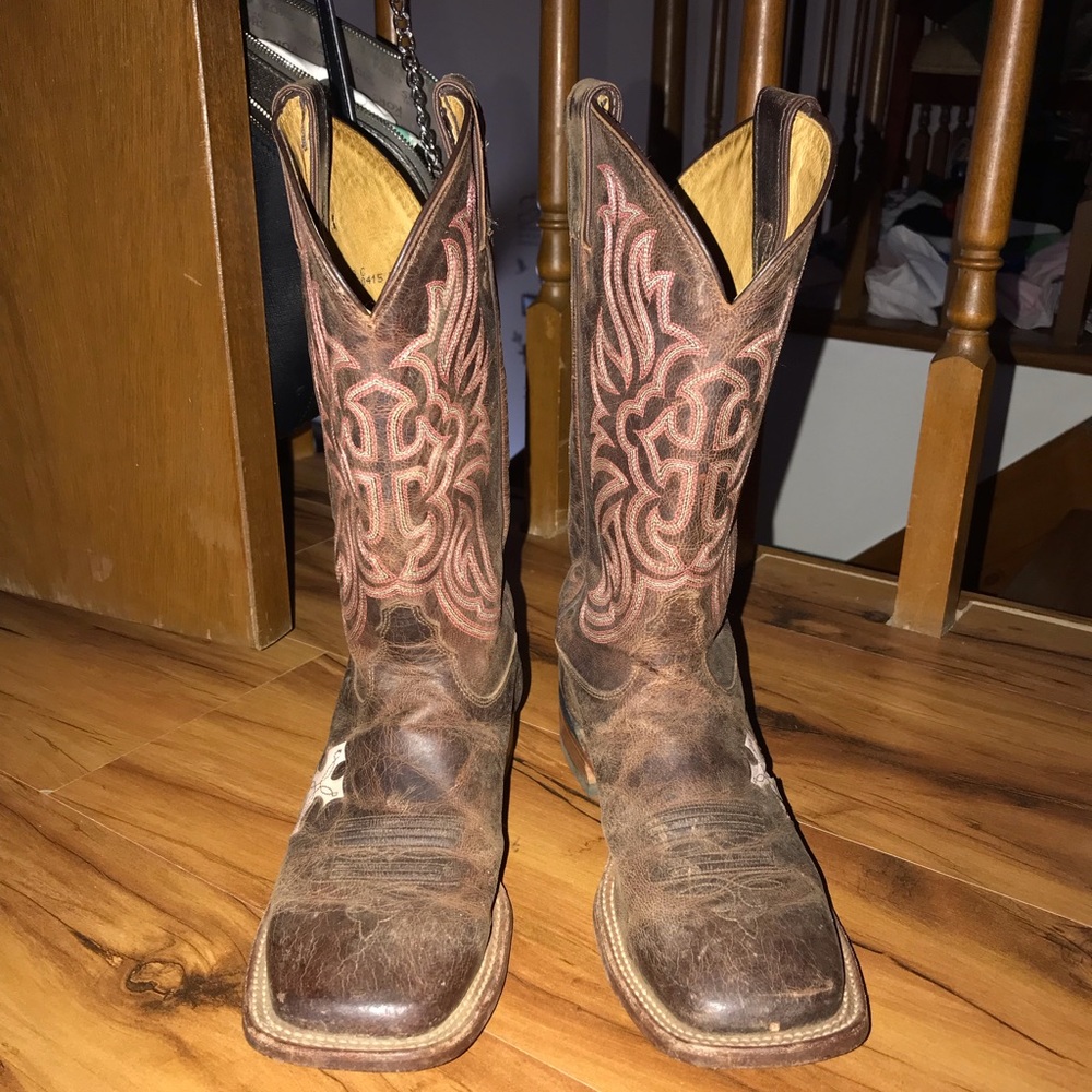 Tony lama cross boots
